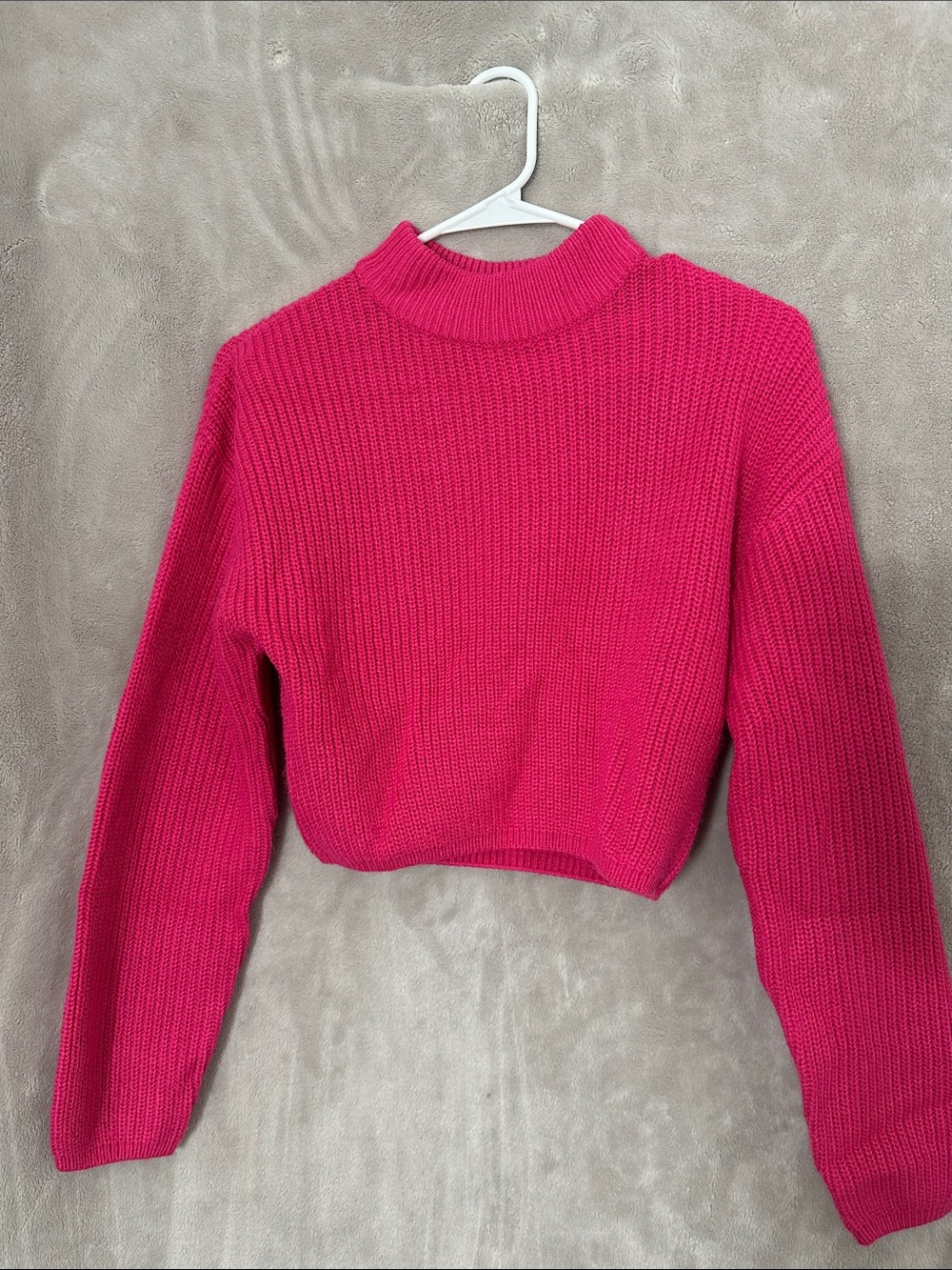 H&M Cropped Hot Pink Knit Sweater